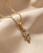 Serpentine Spark Minimal Pendant