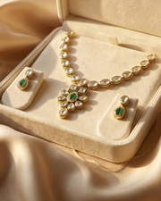 Emerald Petal Minimal Necklace Set