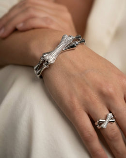 Silvera Embrace Bracelet with Ring (Combo)