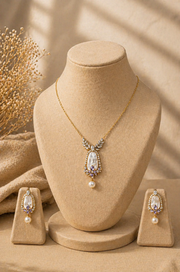 Noor Pendant Set
