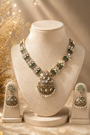 Velora Mint Royale Necklace Set