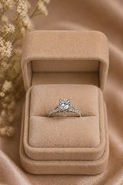 Grand Royale Crystal Cocktail Ring