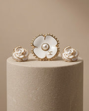 Elan floral ring with ivory grace studs