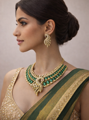 Emerald Swan Royale Necklace Set