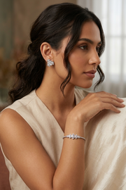 Elan Oval Grace Bracelet with Crystal Bloom Royale Stud