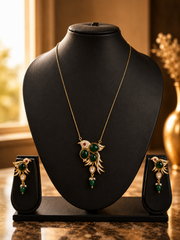 Emerald Birdsong Pendant Set
