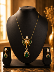 Gajmukh Emerald Heritage Pendant Set
