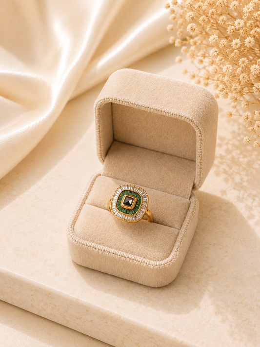 Emerald Halo Royale Statement Ring