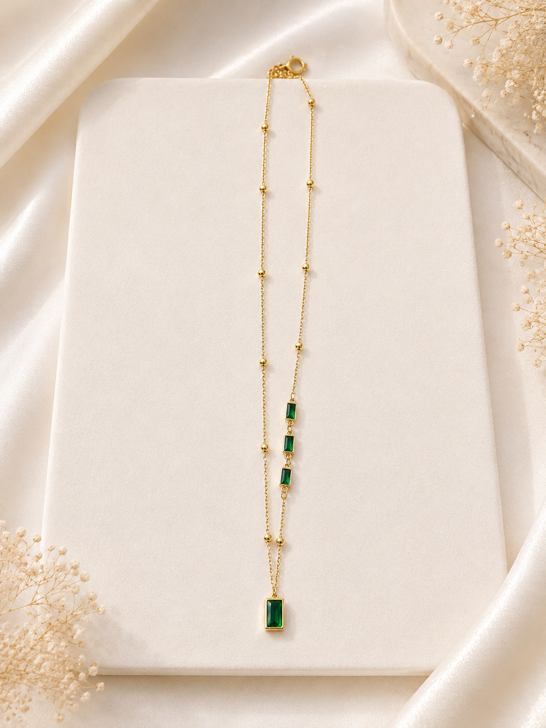 Emerald Luxe Drop pendant