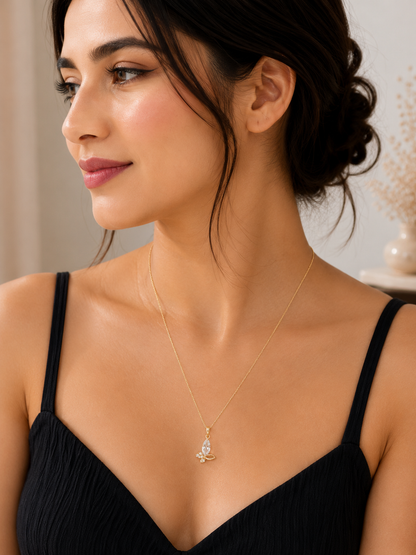 Petite Crystal Bloom Pendent