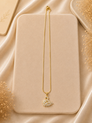 Swan Elegance Pendant