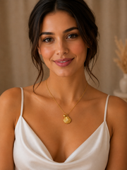 Sea shell luxe pendant