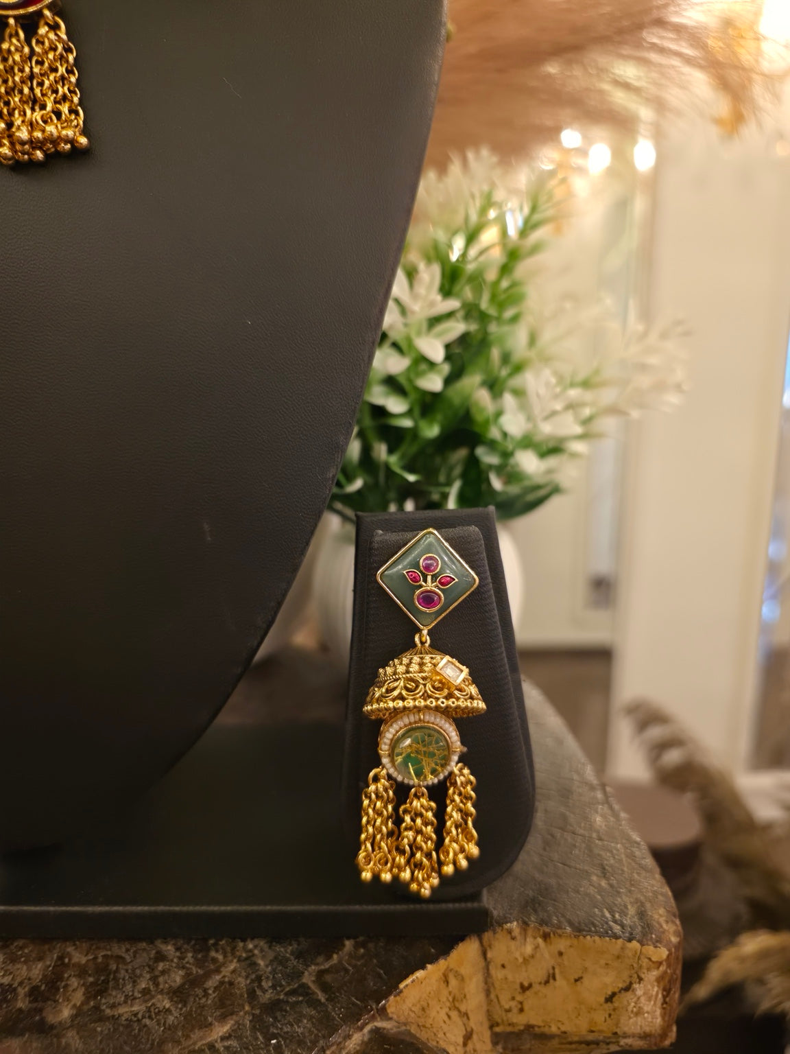 Shahi Virasat Pearl Haar Set