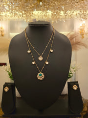 Emerald Layered Kundan Pendant Necklace Set
