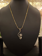 Pearl Swirl Elegance Pendant Set