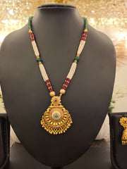 Navratan Pearl Temple Pendant Set