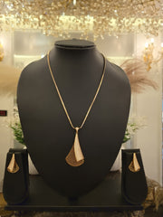 Golden Cascade Crystal Pendant Set