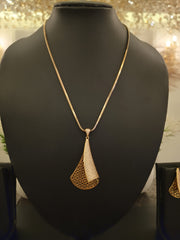 Golden Cascade Crystal Pendant Set