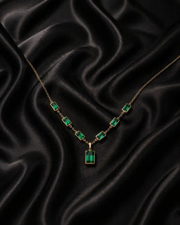 Eterna Grace Pendant