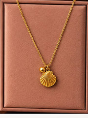 Sea shell luxe pendant